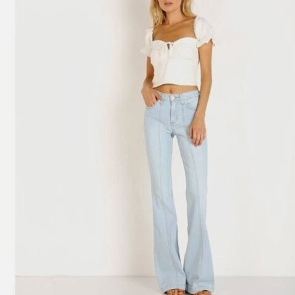 NWT Wrangler Seamed Flare Boot Cut High Rise Bold Boot Jean 12/31 X 32